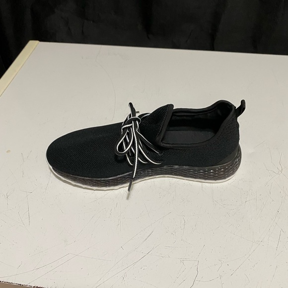 New Qupid black sneakers with black and white lace size 9 - Picture 6 of 10